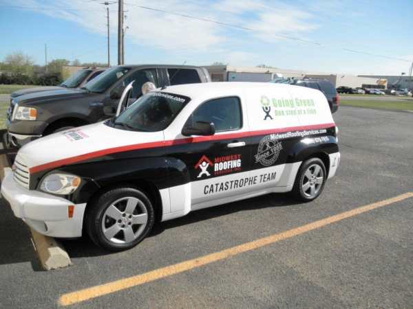 New Graphics for Vehicles at Midwest Roofing Services